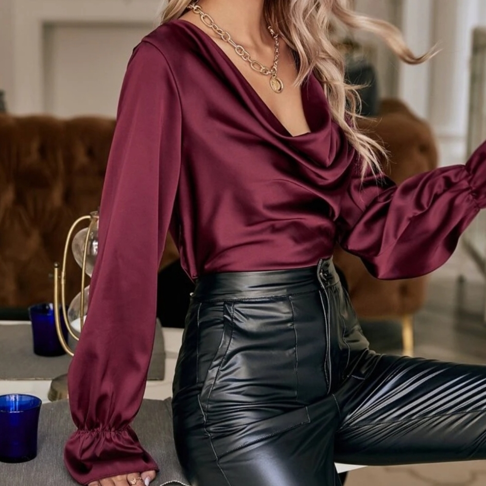 Silky low neck long sleeve red